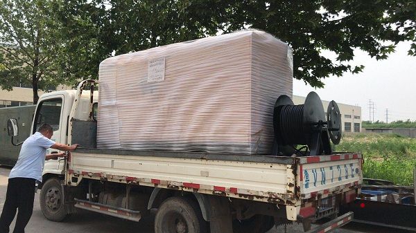 2018年5月2日一臺200kw自動化發電機組成功發往河北省保定市