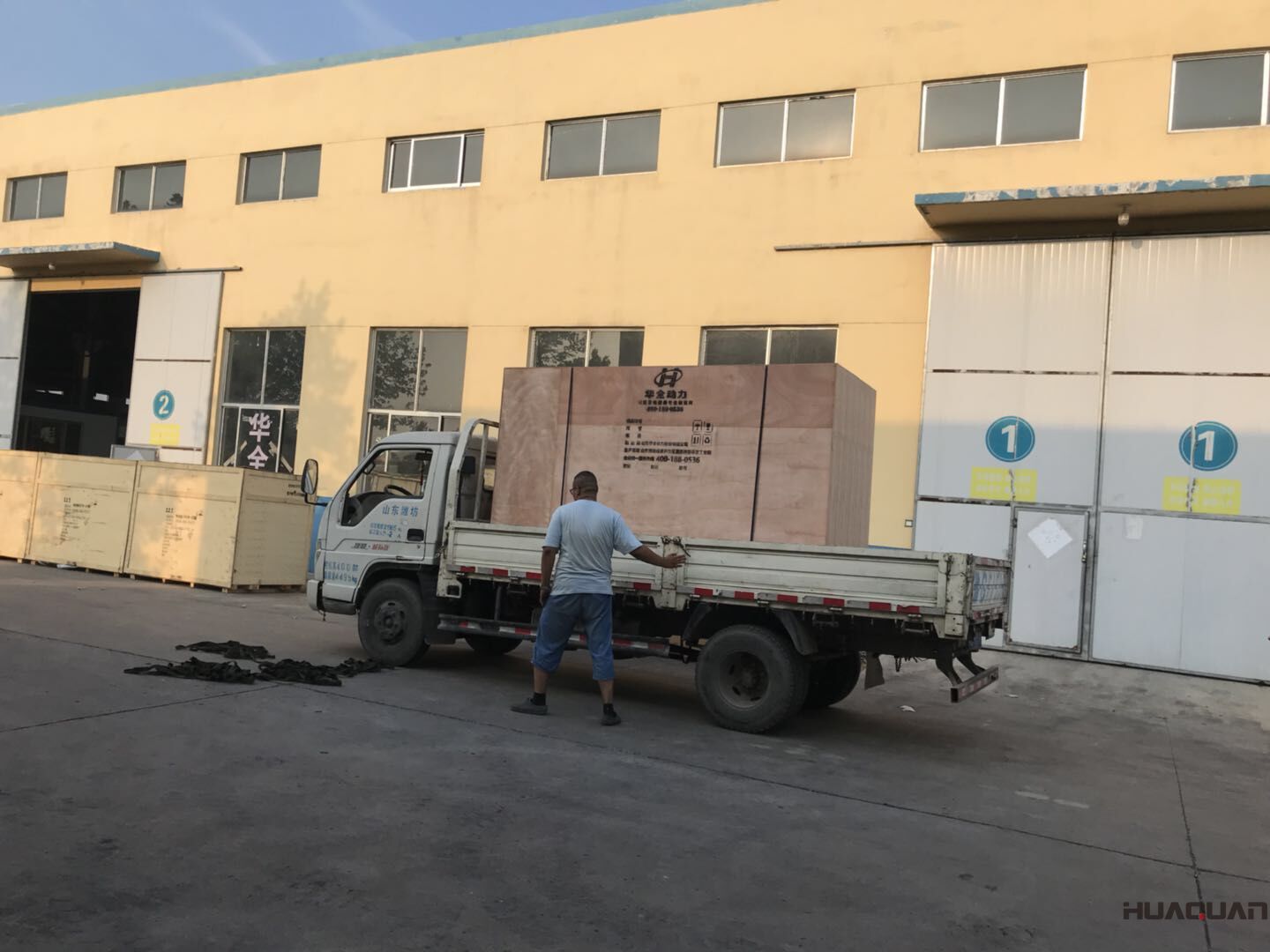 7月6日一臺HQ1QF標配汽油一體機由華全成功發往吉林省