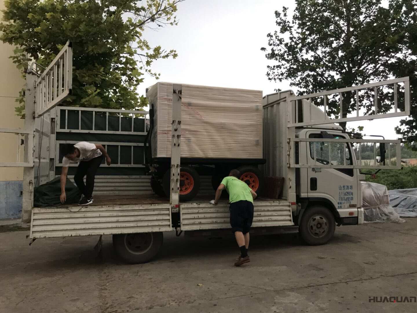 發貨了！9月7日一臺50kw移動靜音拖車柴油發電機組已發往天津市