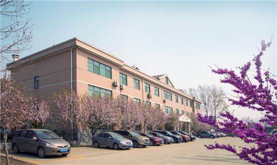 華全動(dòng)力鳥語(yǔ)花香