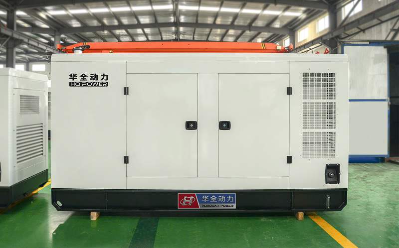 華全動力一臺200kw靜音箱發(fā)電機(jī)組4月24日發(fā)往山東