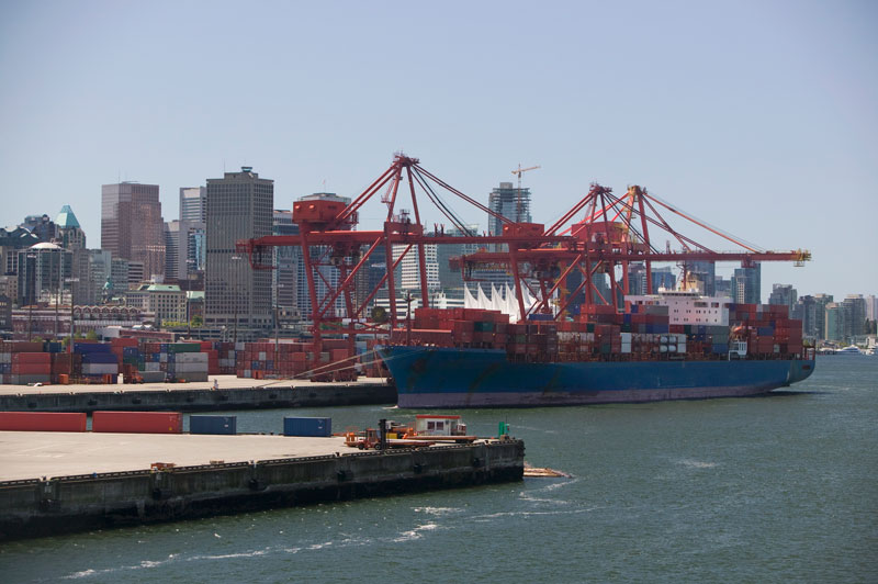 走出國門，保電海外！華全300kW船用發(fā)電機組發(fā)往馬爾代夫